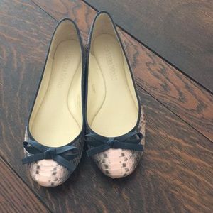 Adorable faux gator flats